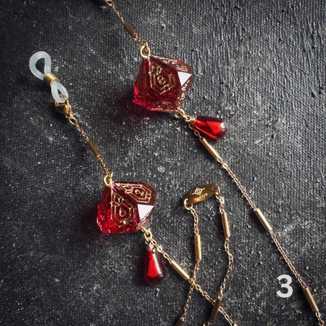Handmade Dice Glasses Chains || Gold