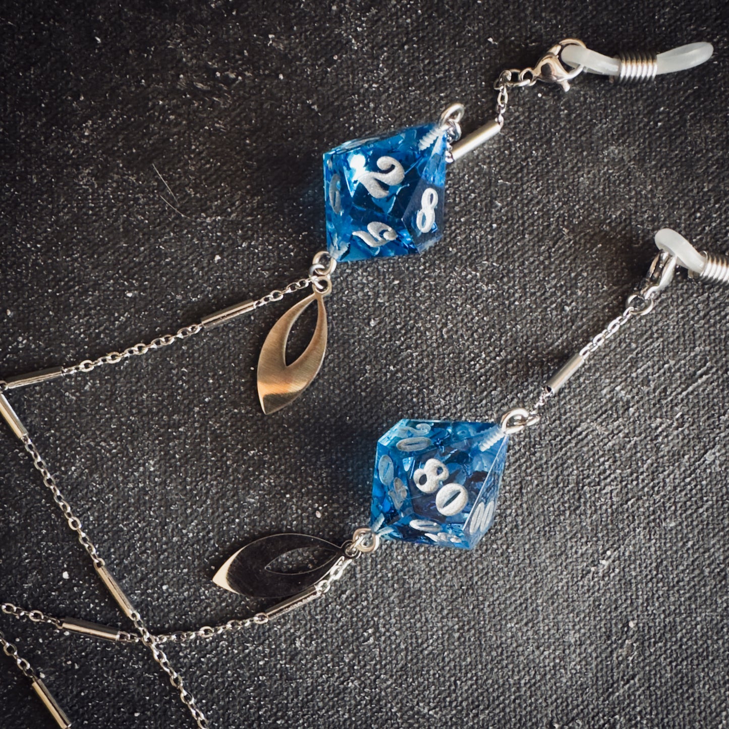 Blue D100 // Silver Glasses Chains // 02