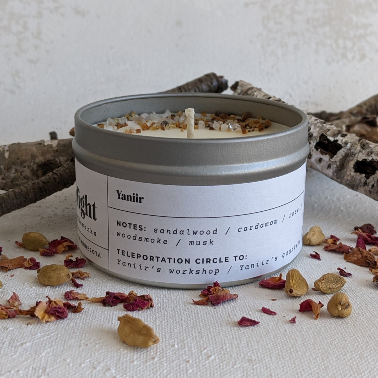 Yaniir Candle