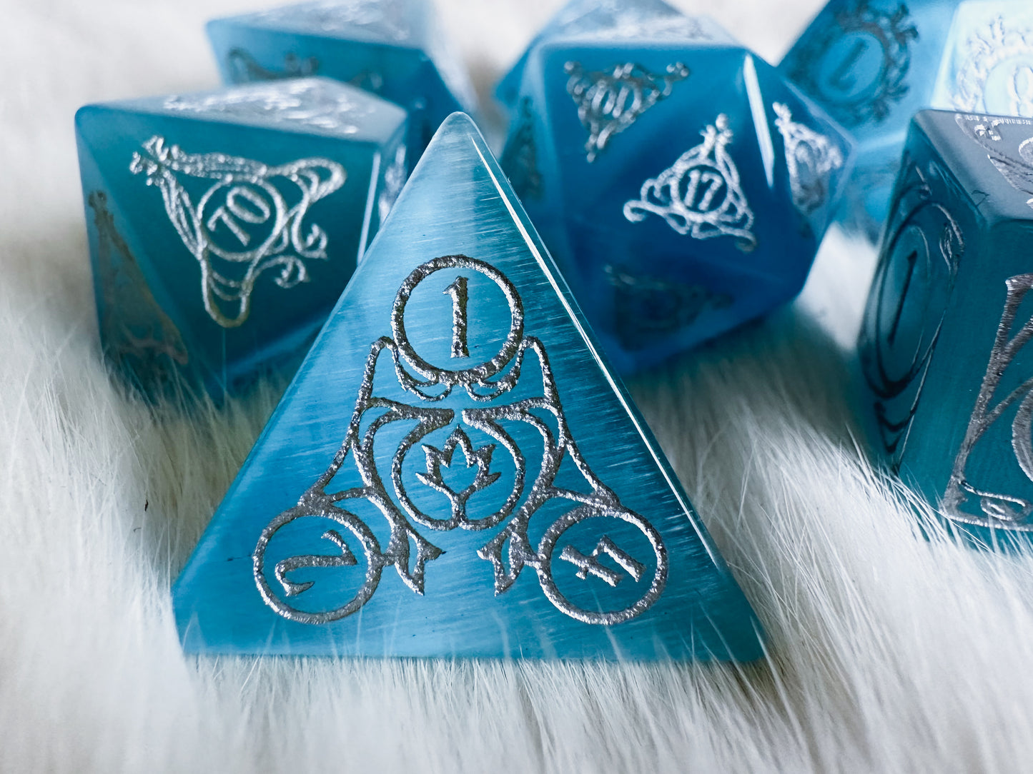 Aria of the Wavemother || Ocean Blue Cat’s Eye Dice