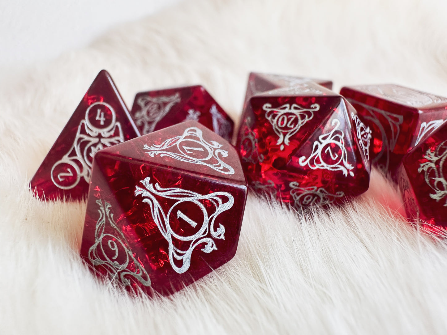 Aria of the Dreadlord || Red Crackle Glass Dice