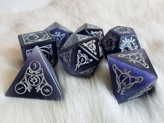 Aria of the Nightsinger || Violet Cat's Eye Dice