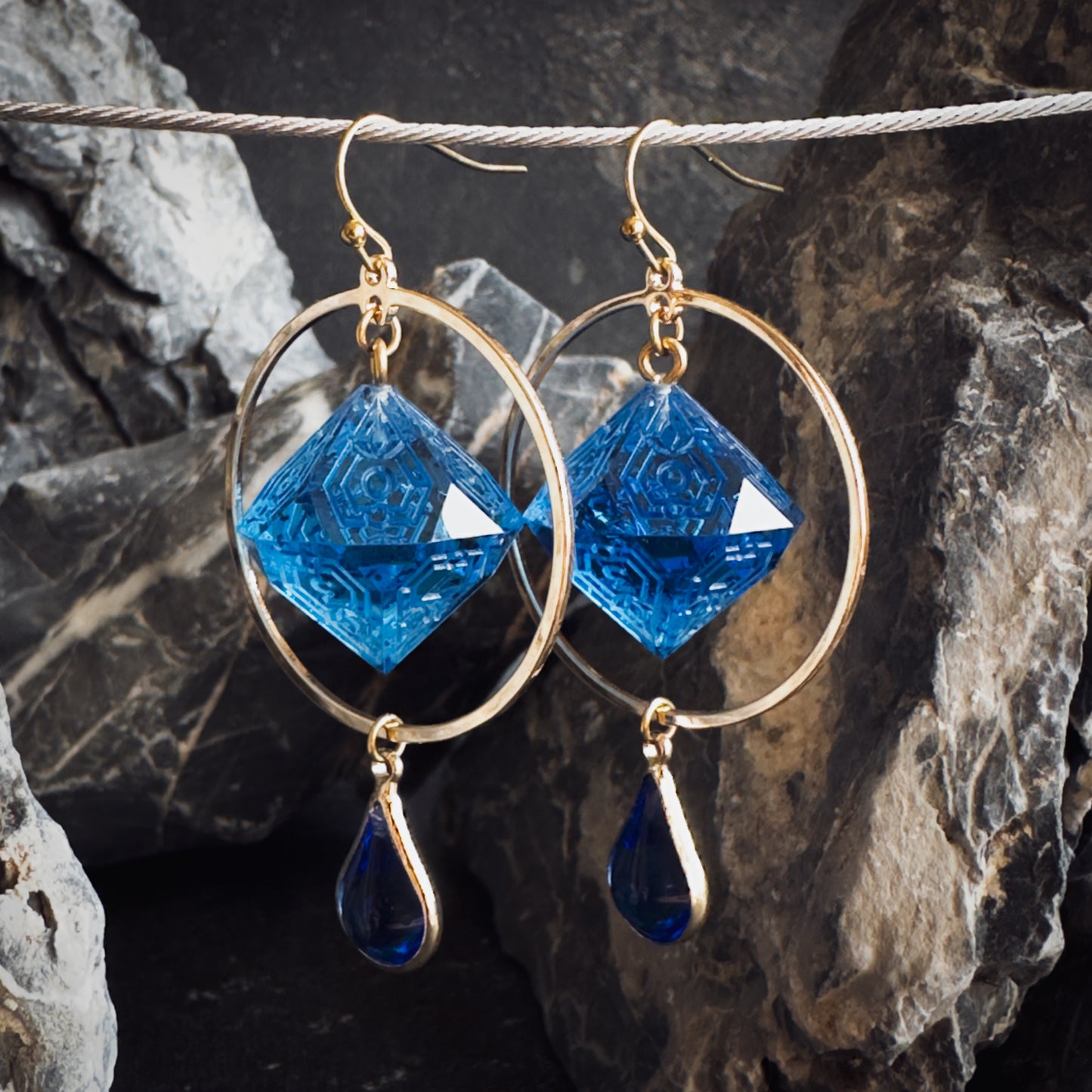 Blue D10 // Gold Earrings // 01