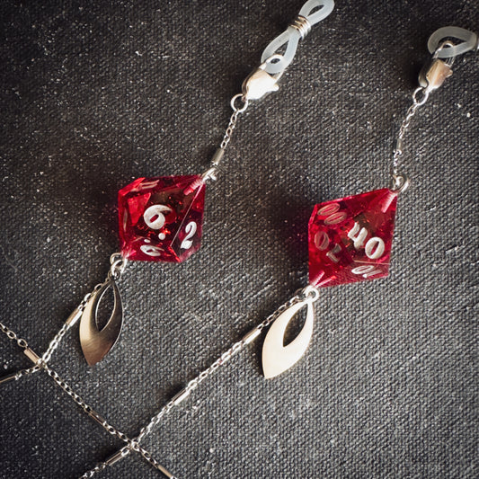 Red D100 // Silver Glasses Chains // 04