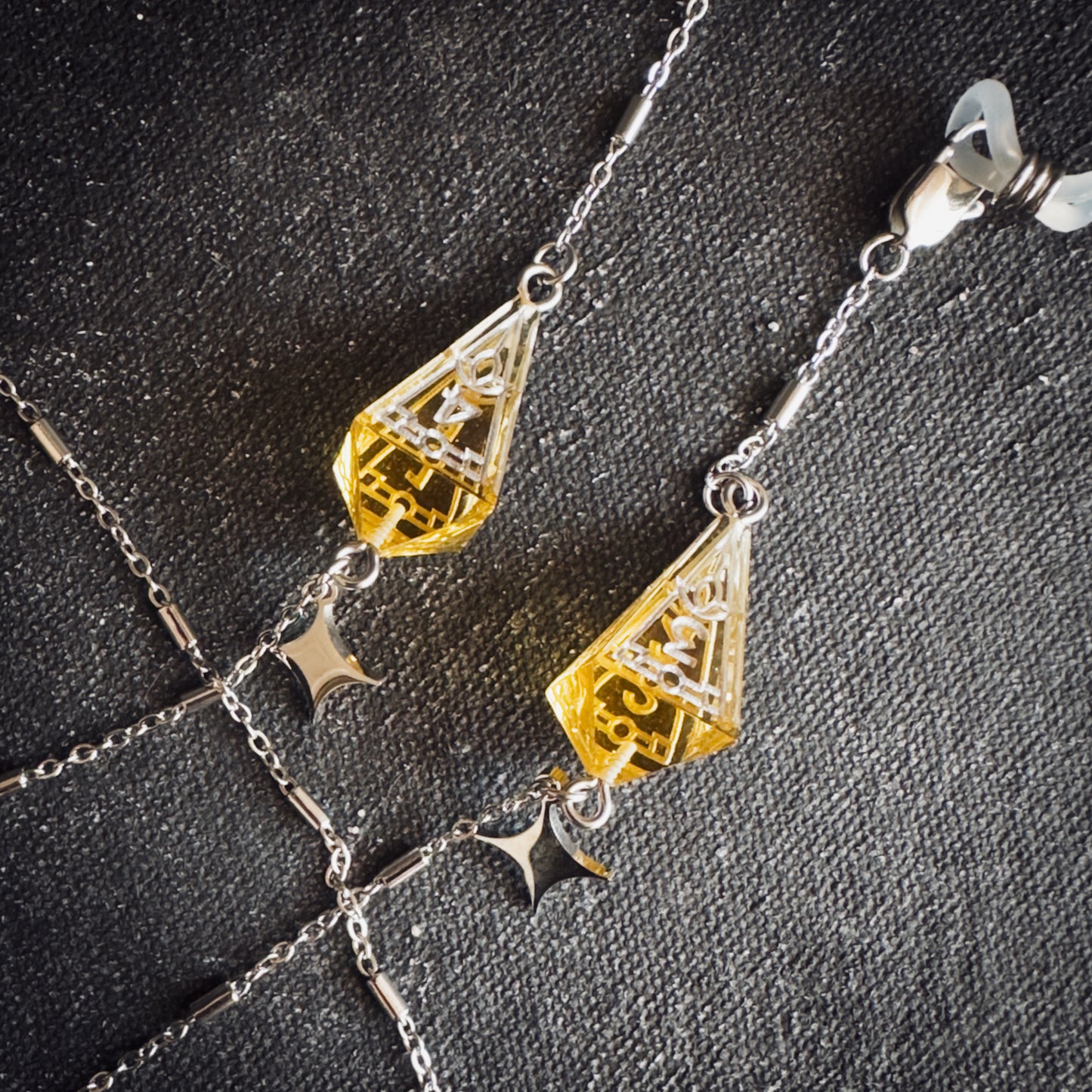 Amber Yellow D4 // Silver Glasses Chains // 02