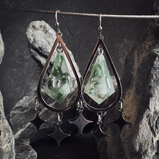 Mossy White D4 // Silver Earrings // 04