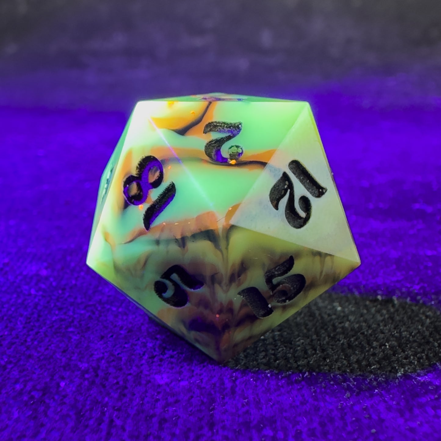 Neon Rift D20 // 01